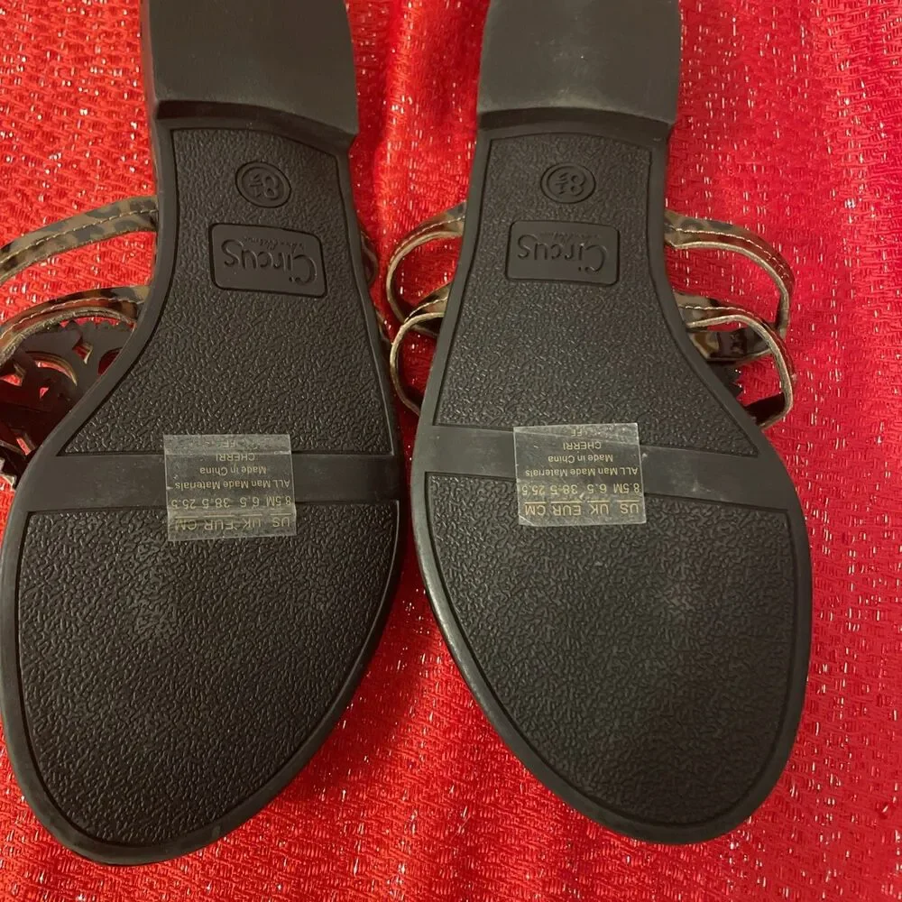 Circus by Sam Edelman Cherri Ceetha Thong Sandals size 8.5 New Flats